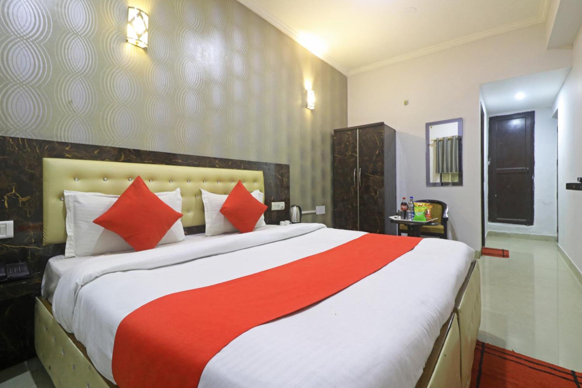 Hotel Samara Near Igi Airport Delhi New Delhi Exterior photo
